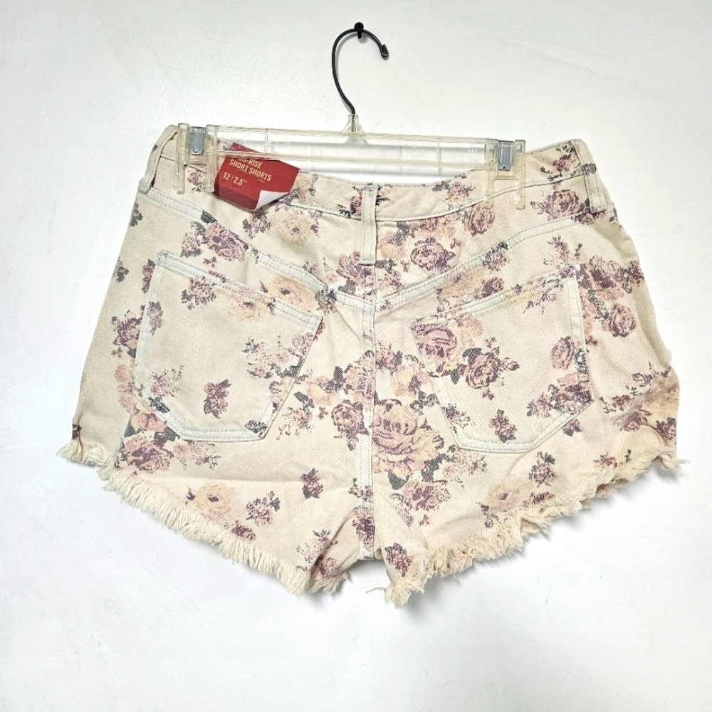 Mossimo Supply Denim Shorts Women's Size 12/31 - Picture 13 of 16